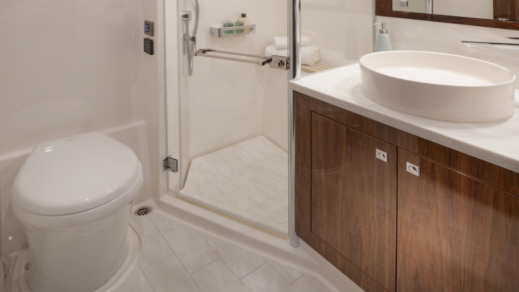 Riviera Luxury Motor Yacht Bathroom